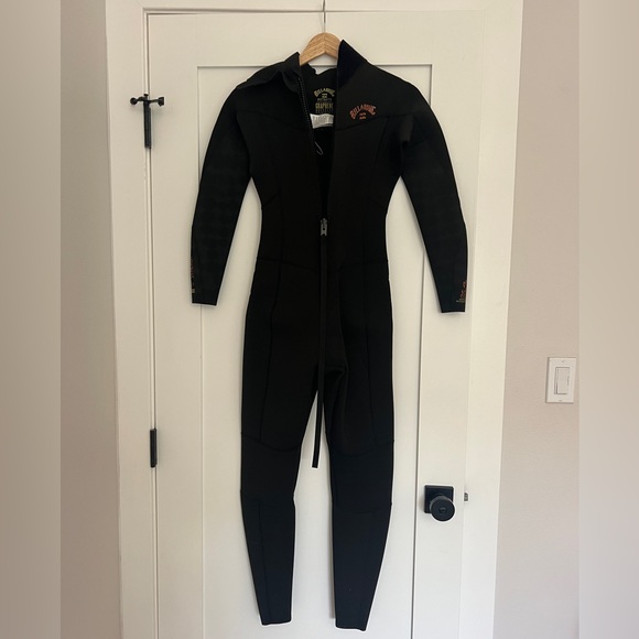 Women’s billabong synergy wetsuit 3/2 mm size 6 - Picture 12 of 16